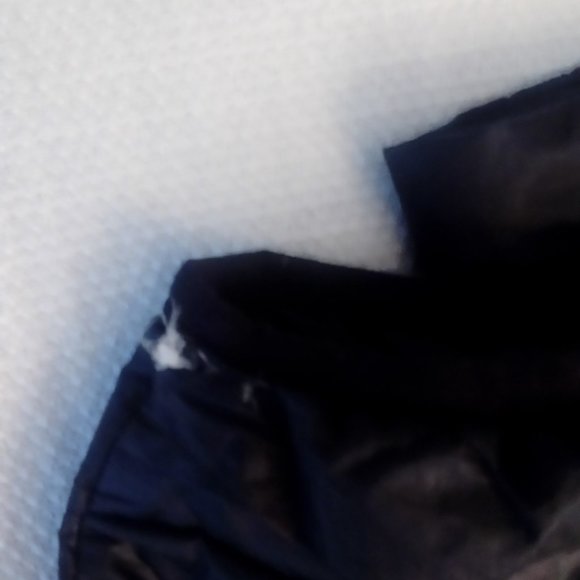 Patagonia Quilted logo-patch down jacket Size XL 09/24 - Picture 14 of 16